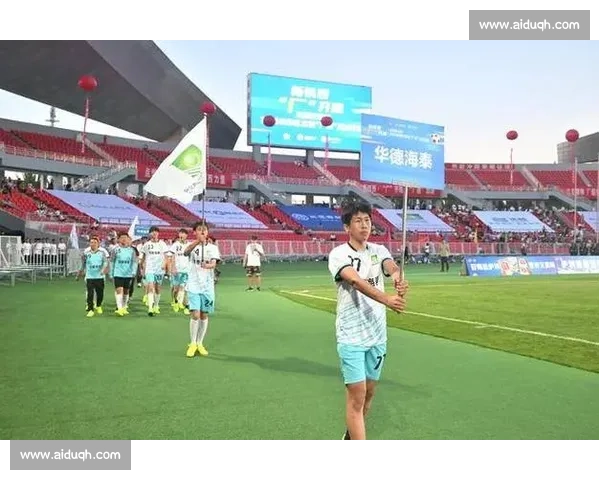 铁西厂超开幕:扫地僧一脚踢出工业热血